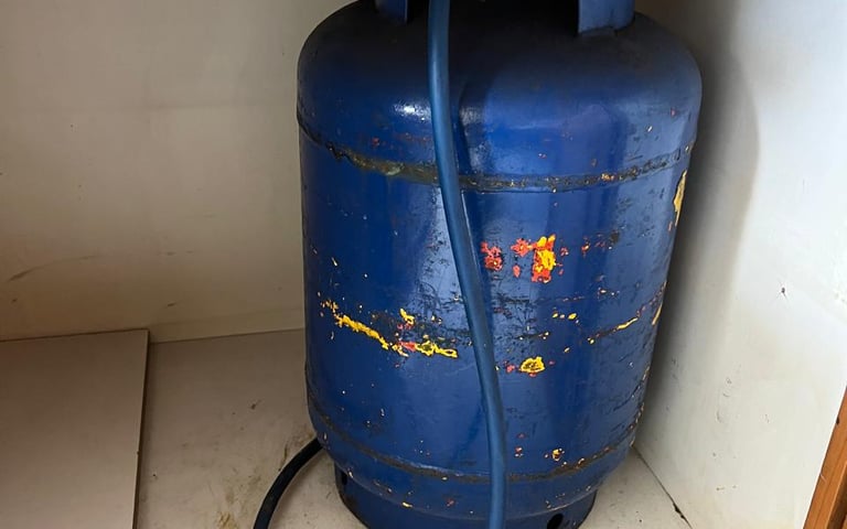 Alquilo Apartamento AMUEBLADO en Zona 9  por  Plazuela España - Miniatura 29