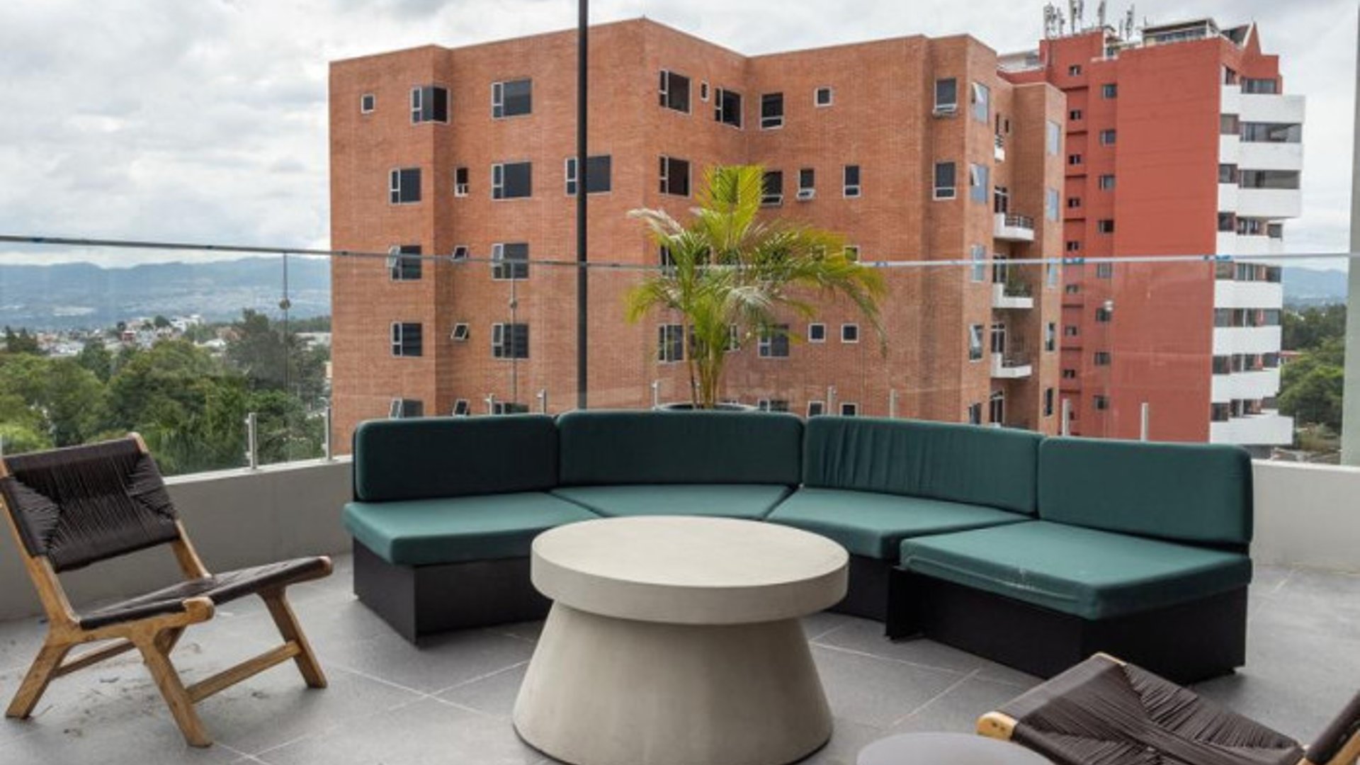 Apartamento Amueblado en Venta Zona 13 - Miniatura 6