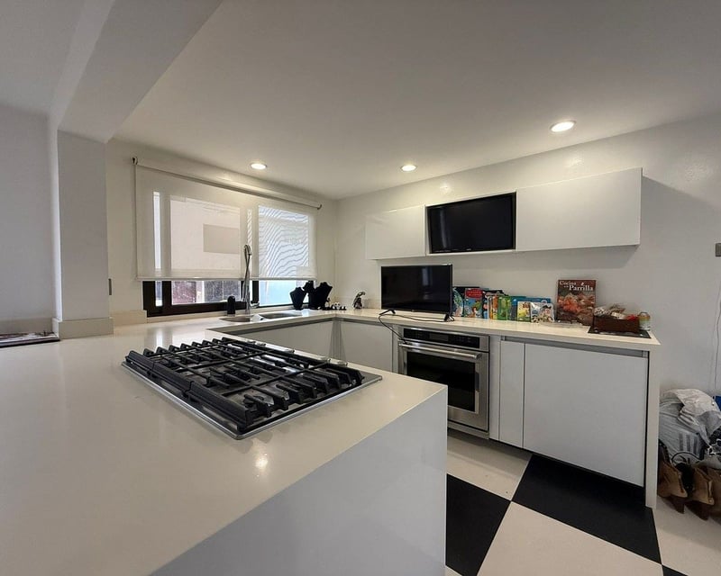 Casa en Renta o Venta en Exclusivo Condominio Santuaria Muxbal km 14.5 con Jacuz