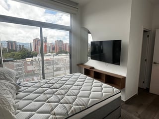 Apartamento en Alquiler Edificio Narama Zona 13 - Image 5
