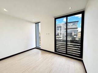 Apartamento de Lujo en Renta Zona 15, Guatemala: 3 Hab | Línea Blanca - 4