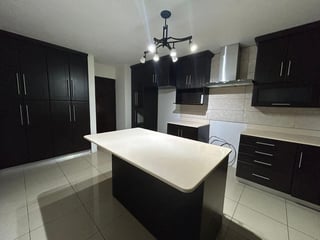 VALLES DE NAPA / Casa en venta km 16.5 CES - 2