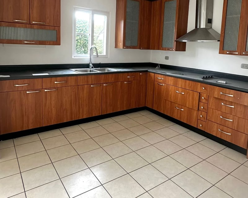 Casa en Venta en Villa Venetto – Km 25.5 Cerca de la VAS