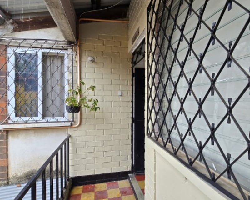 Apartamento con Local en Venta Zona 21 Col Justo Rufino
