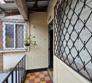 Apartamento con Local en Venta Zona 21 Col Justo Rufino