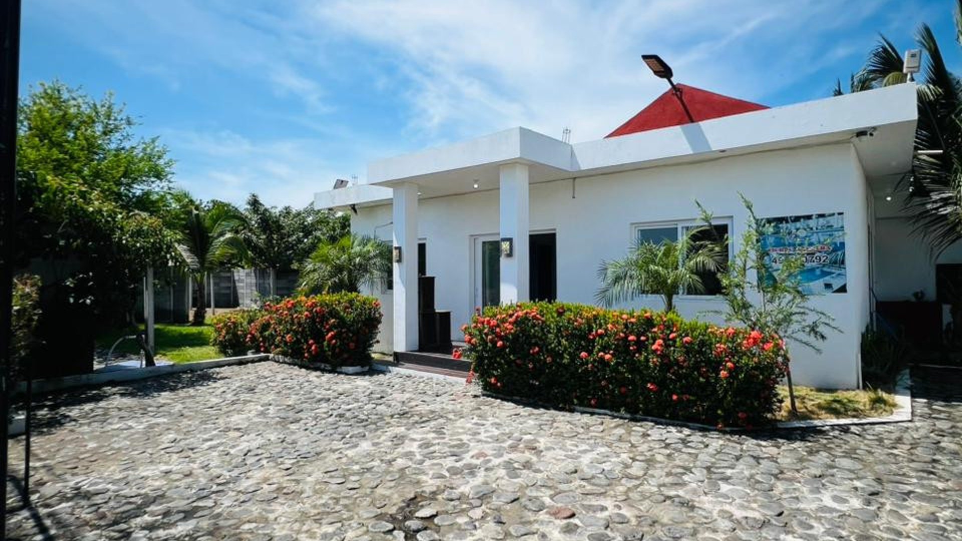 Venta de Chalet amueblado Puerto Iztapa