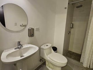 APARTAMENTO AMUEBLADO EN VENTA EN ZONA 14 - 5
