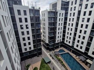 Apartamento en venta Villa Mariscal zona 11 - Image 1