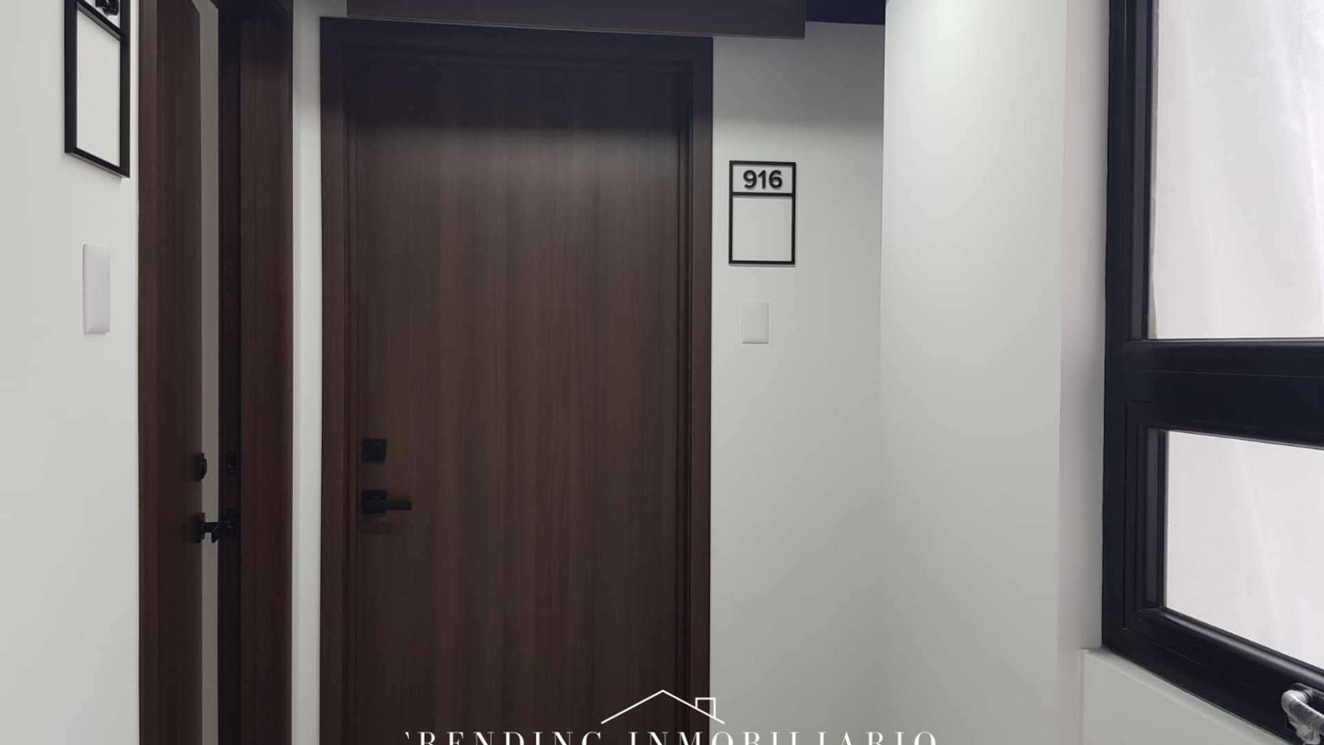 Oficina en renta edificio Nova Zona 9, 40 m² - Miniatura 3