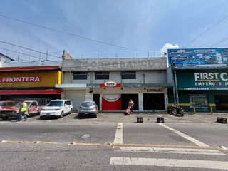 RENTA Casa Comercial Zona 6 - 2