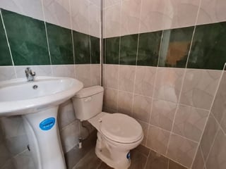 Ofibodega en Alquiler en condominio con garita Z6 - 4