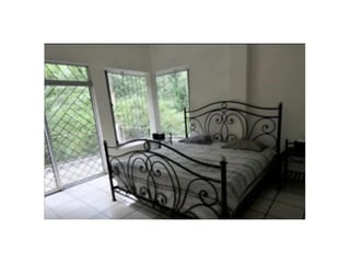 Chalet con amplio terreno en venta en Escuintla - Image 16