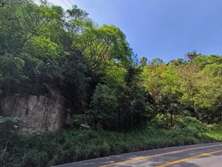 Terreno Comercial sobre Carretera Hacia Boca del Monte - Image 1