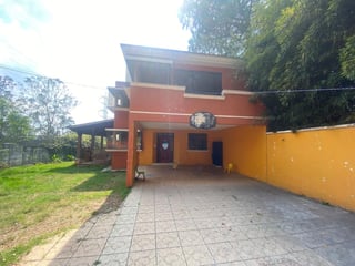 📍 CASA EN VENTA – 5 HAB + JARDÍN | COND SAN ANTONIO | KM 16.5 CES - 2