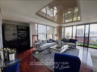 Apartamento en alquiler zona 14 edificio Santa Inés de 3 habitaciones + 2 parqueos - Image 1
