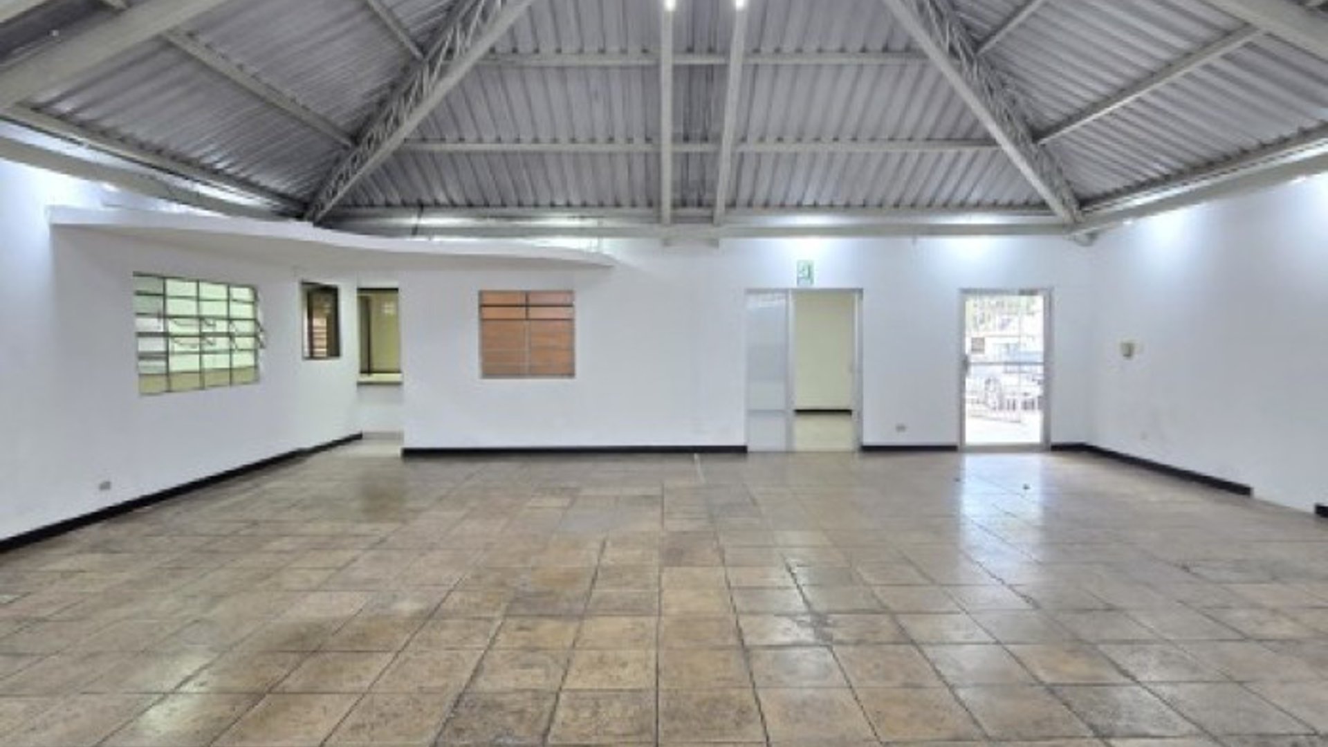 Propiedad para Uso Comercial en zona 12 - Miniatura 6