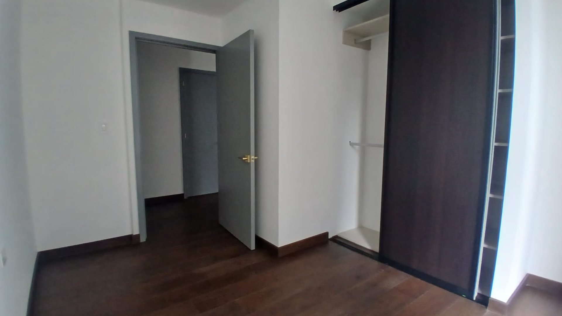 Apartamento en Renta para estrenas en zona 10 - Miniatura 10