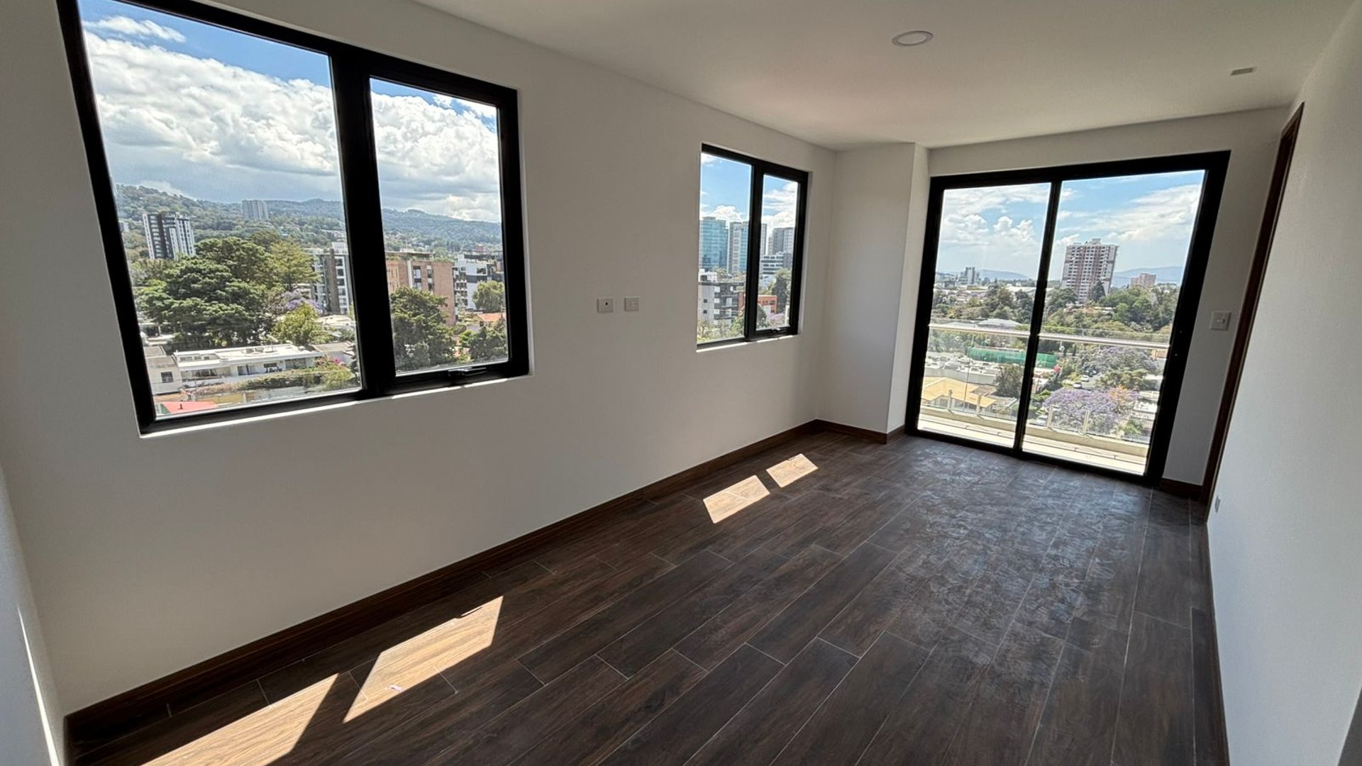VENTA Apartamento Zona 15 Vila Quince  - Miniatura 5