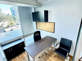 Oficina en Renta en Zona 10 Guatemala | 130 m² | Edificio Corporativo - Image 10