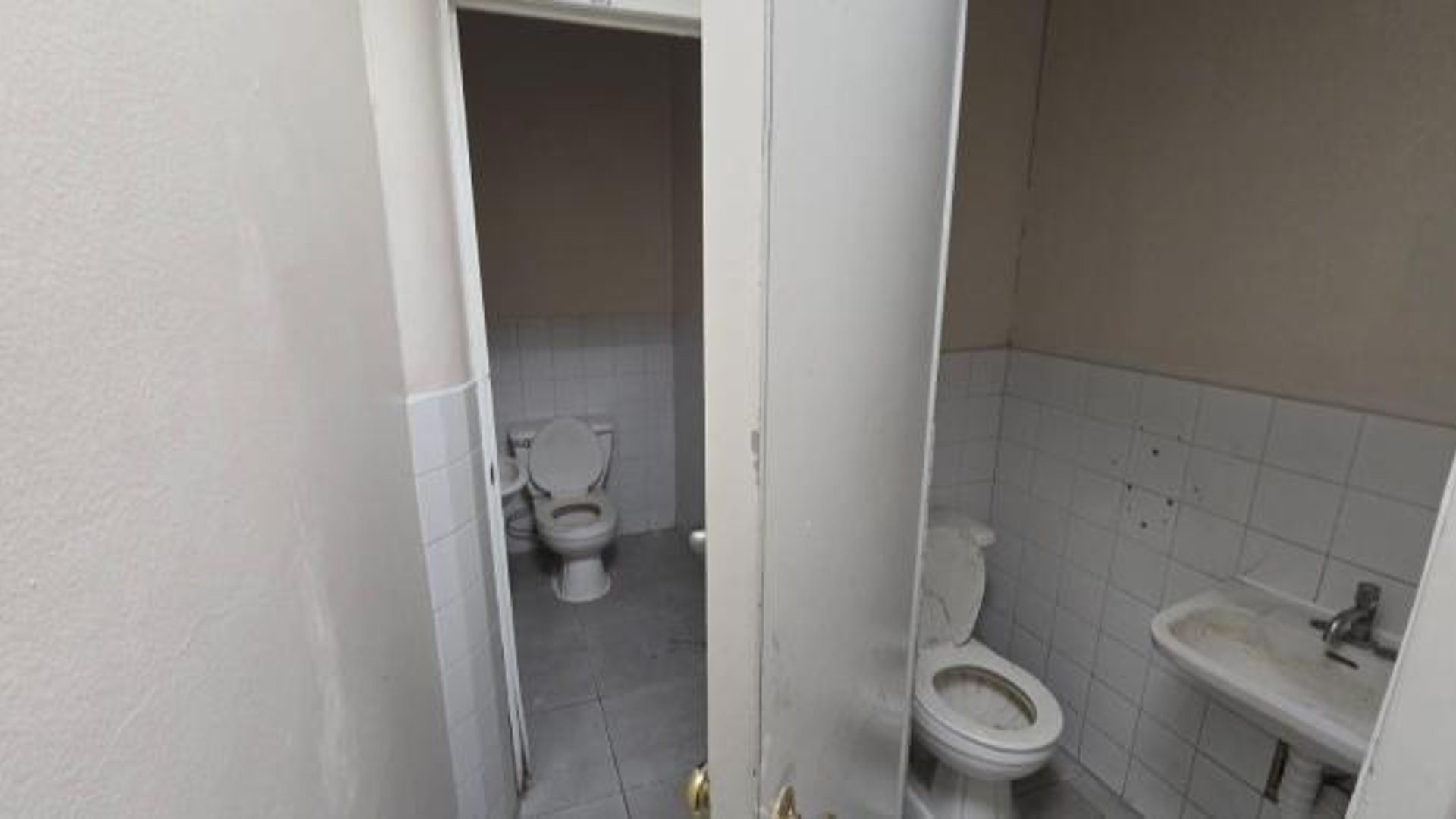 Local Comercial en Venta Avenida Petapa Zona 12 - Miniatura 6