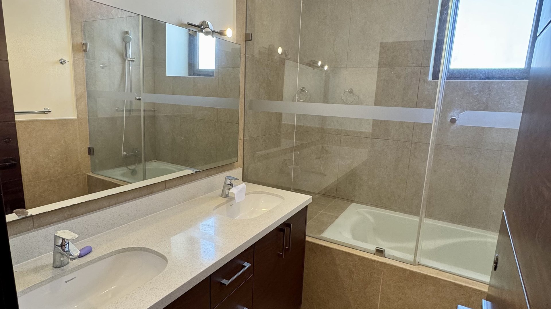 Apartamento en renta zona 16 / Ramblas de Cayalá - Miniatura 9