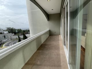 Apartamento amueblado de 2 habitaciones en alquiler Torre Real CES - Image 6