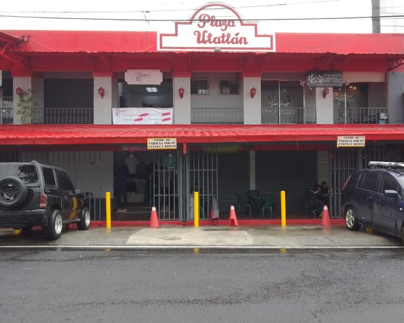 Alquilo Locales Comerciales en zona 7