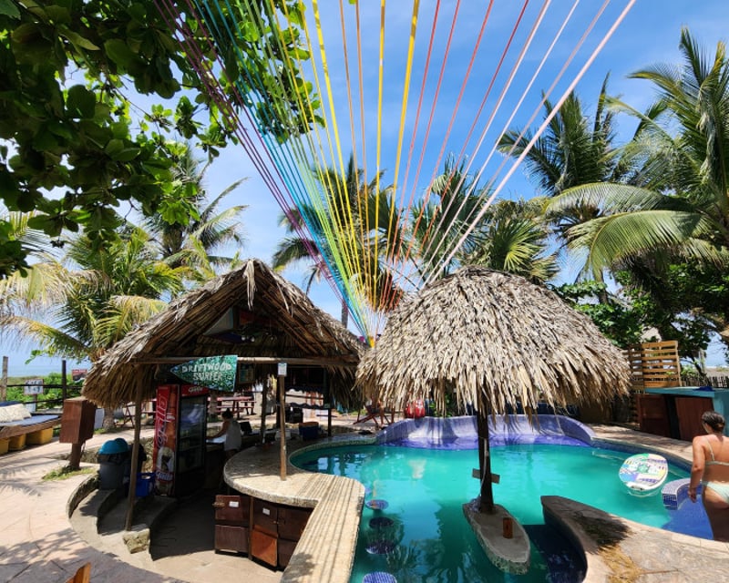 En Venta Hotel en El Paredón Sipacate