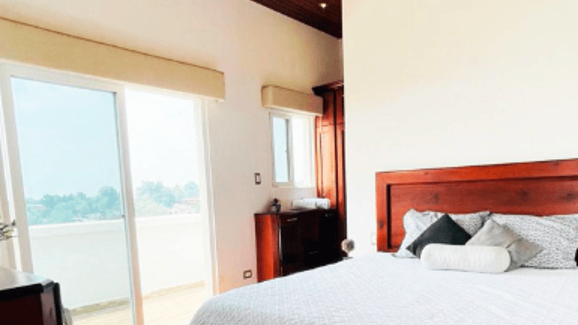 Penthouse amueblado en renta 16 / Lindora Loft - Miniatura 6