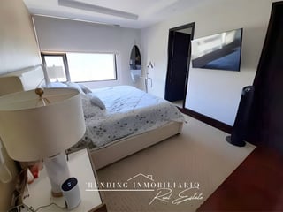 Apartamento en alquiler zona 14 edificio Santa Inés de 3 habitaciones + 2 parqueos - Image 8