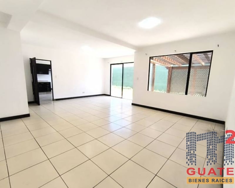 Casa en Venta, Carretera a El Salvador (V10144)