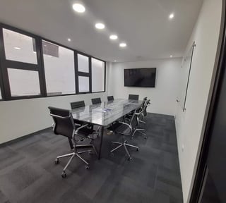 Oficina en Renta en zona 9  en Edificio Nova Reformador