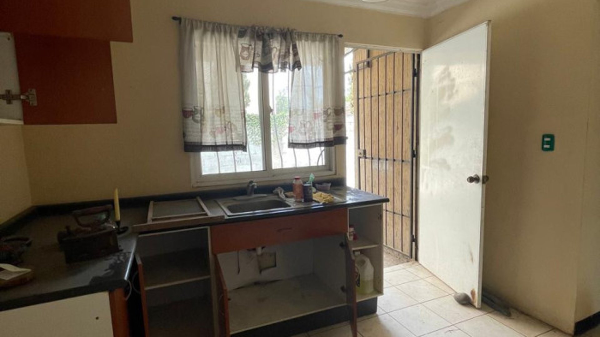 CASA EN VENTA  CONDOMINIO VIÑAS DEL SUR  FASE 2 V.N - Miniatura 5