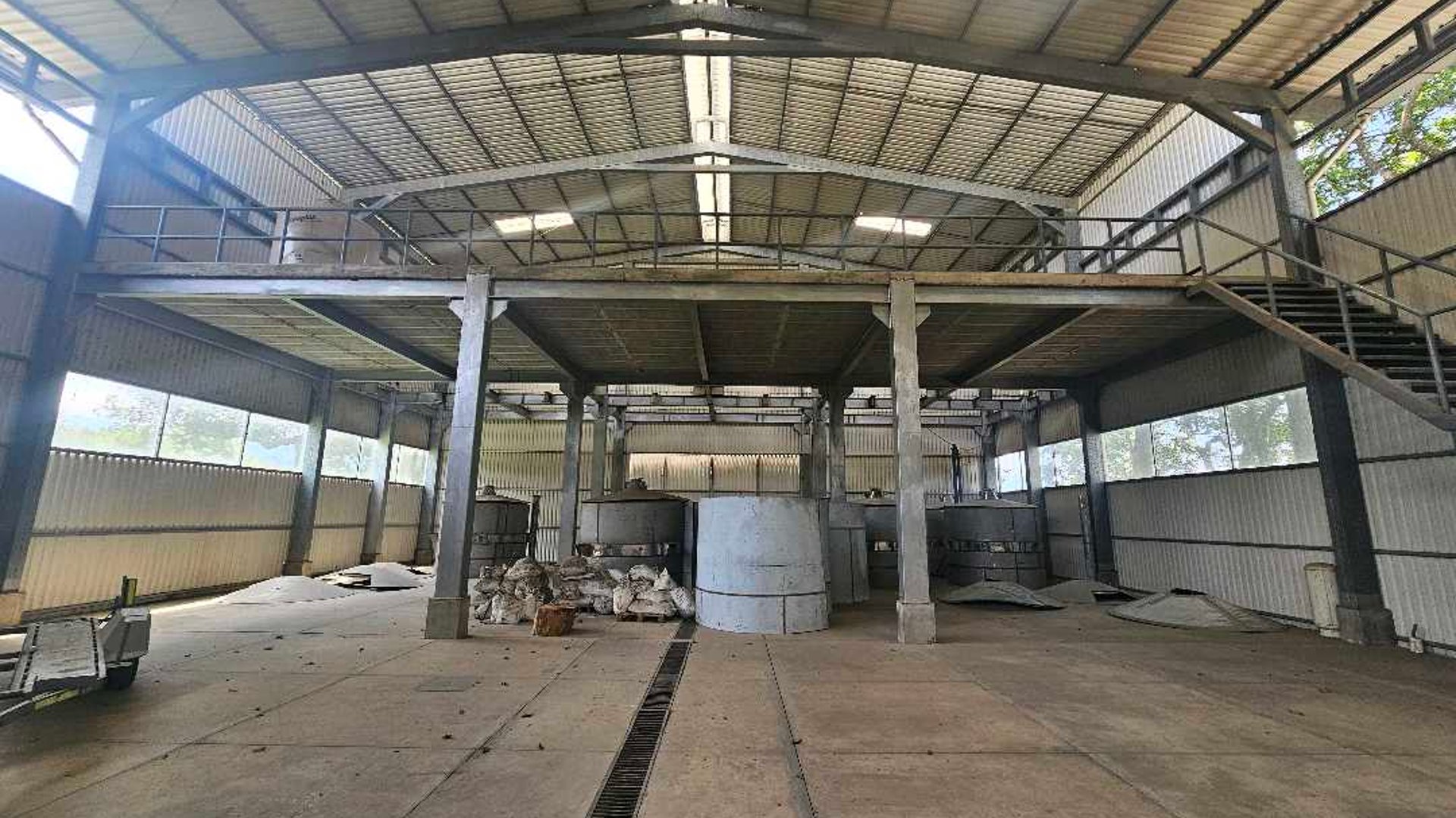 BODEGA EN VENTA, SAN MIGUEL PETAPA - Miniatura 8