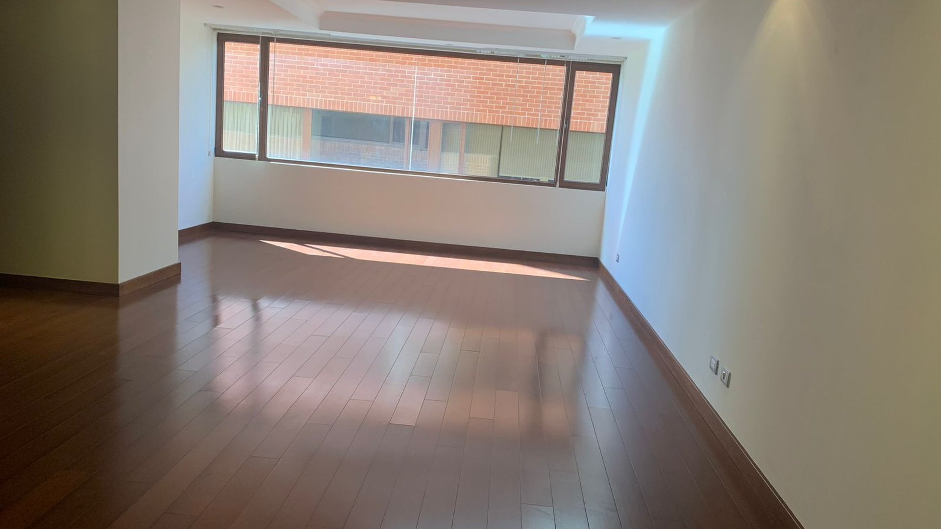 ???? APARTAMENTO EN VENTA – 3 HAB + BODEGA | EDIFICIO MATISSE | ZONA 14 - Miniatura 5
