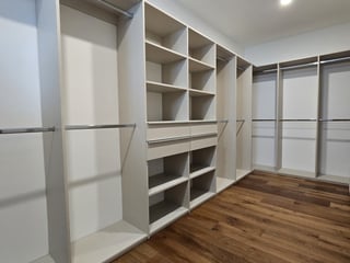 En venta lujosa casa Zona 16 el Pulte Ecuestre - Image 9