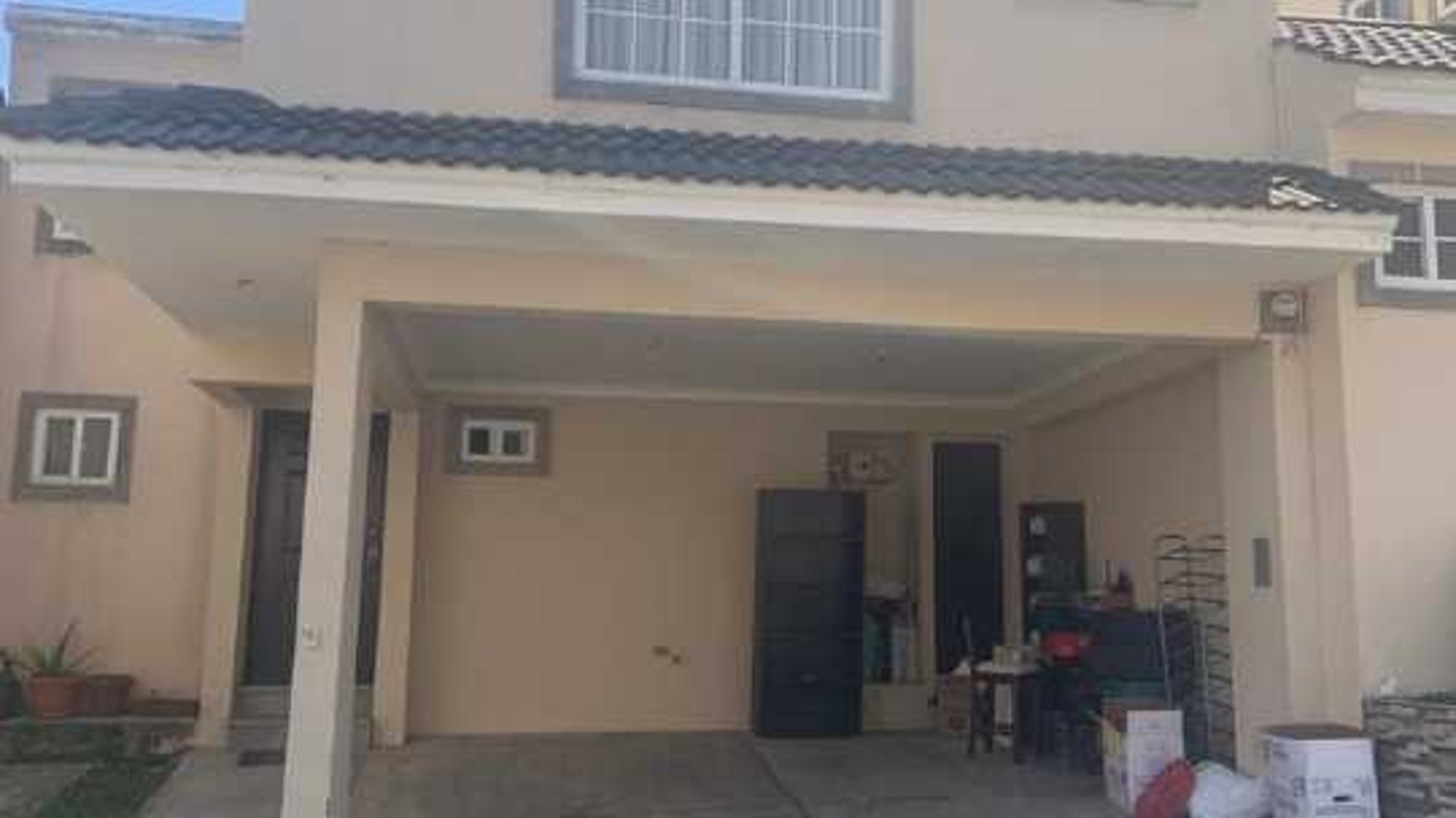 Vendo Linda Casa en Prados de San Cristobal - Miniatura 2