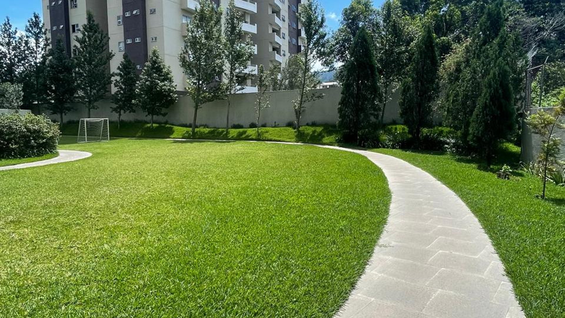 Apartamento en Alquiler Edificio Botticelli II, zona 15 VHII - Miniatura 17