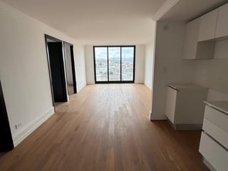 📍 APARTAMENTO EN VENTA – 3 HAB | EDIFICIO CÉNTRICO | ZONA 5 - 3