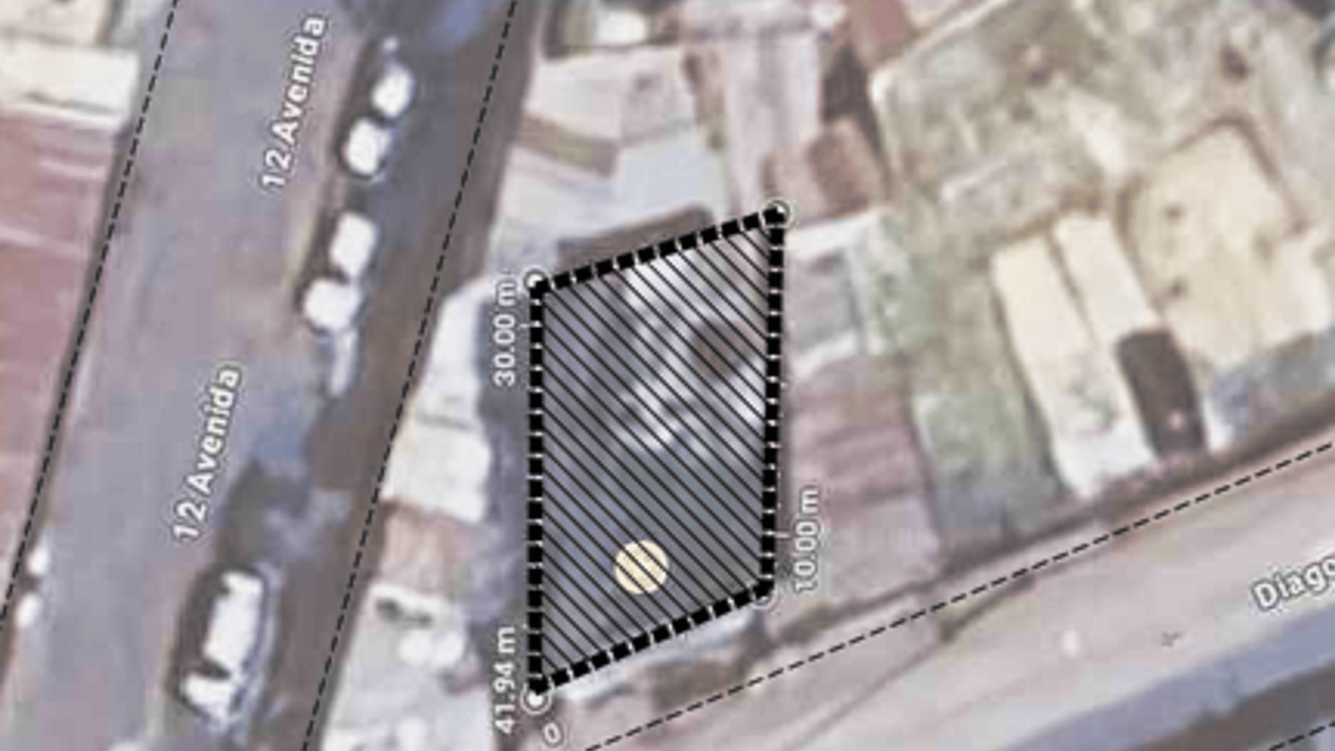 Edificio de 3 Niveles para Inversión en Zona 6 #Vendo - Miniatura 3