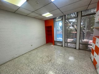 OFICINA EN EDIFICIO TIVOLI PLAZA ZONA 9 - 2
