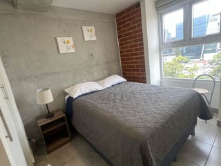 APARTAMENTO AMUEBLADO EN RENTA ZONA 10 - Image 6