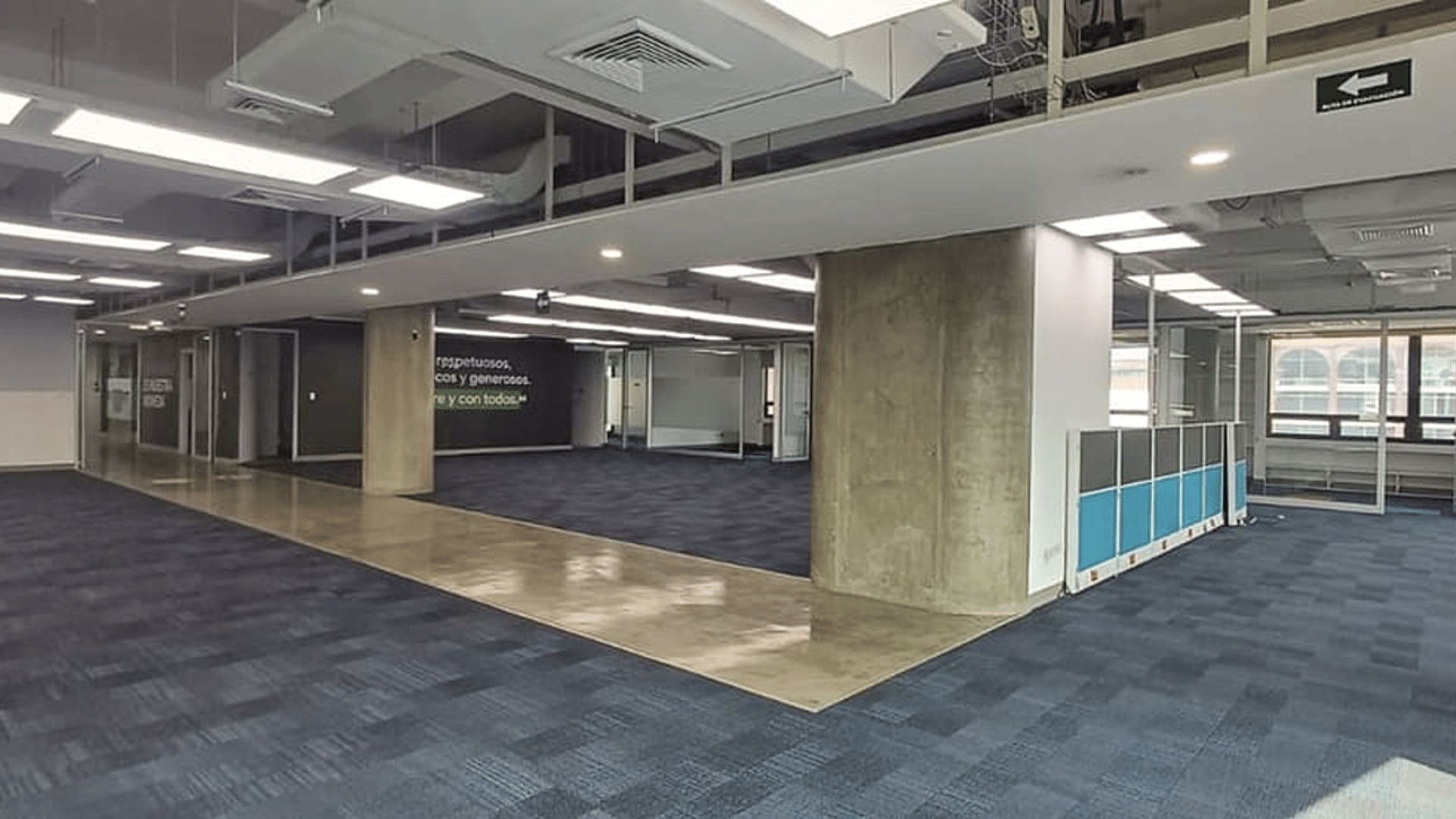 OFICINA EN RENTA |AVENIDA LAS AMÉRICAS. Zona 13