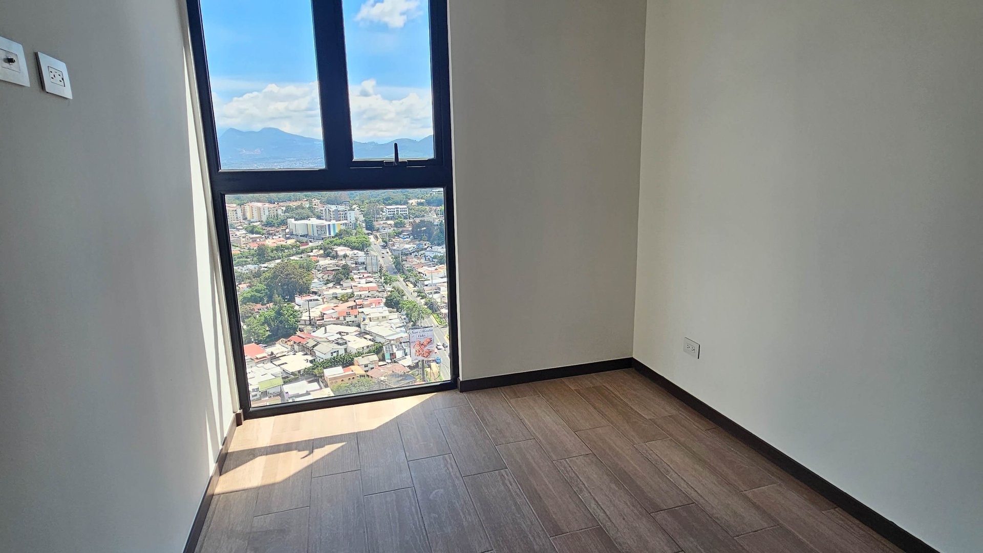 ZONA 11 APARTAMENTO EN VENTA - Miniatura 11