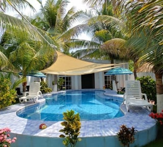 Casa Sola en Venta en El Hawaii, Monterrico, Santa Rosa