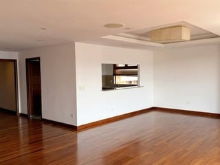 Apartamento con gimnasio en renta - 2 habitaciones en zona 10 Ref-5779 - 5