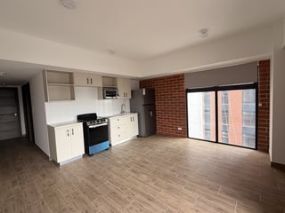 Apartamento en Alquiler Edificio Modra, zona 4  - 2