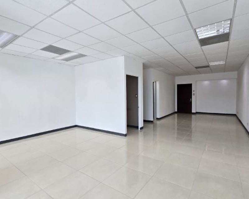 Oficina en Renta Zona Pradera Zona 10 de 86.57 mts2