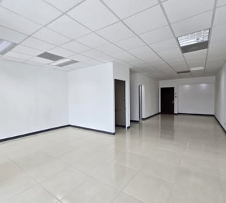 Oficina en Renta Zona Pradera Zona 10 de 86.57 mts2