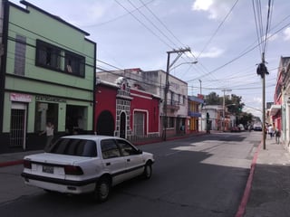 Local/bodega comercial de renta en zona 1 - 2